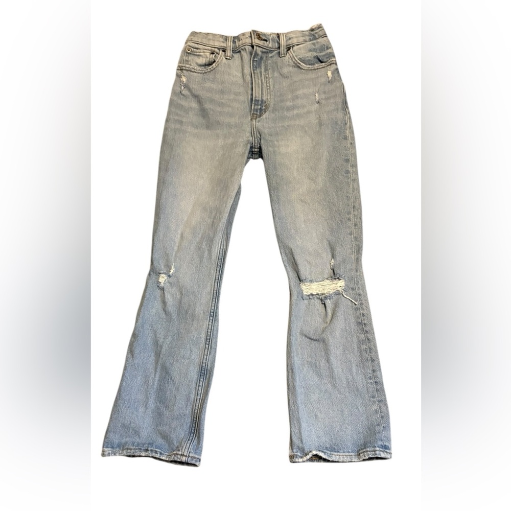 Abercrombie & Fitch Ultra High Rise Kick Flare Jeans Light Wash Size 0